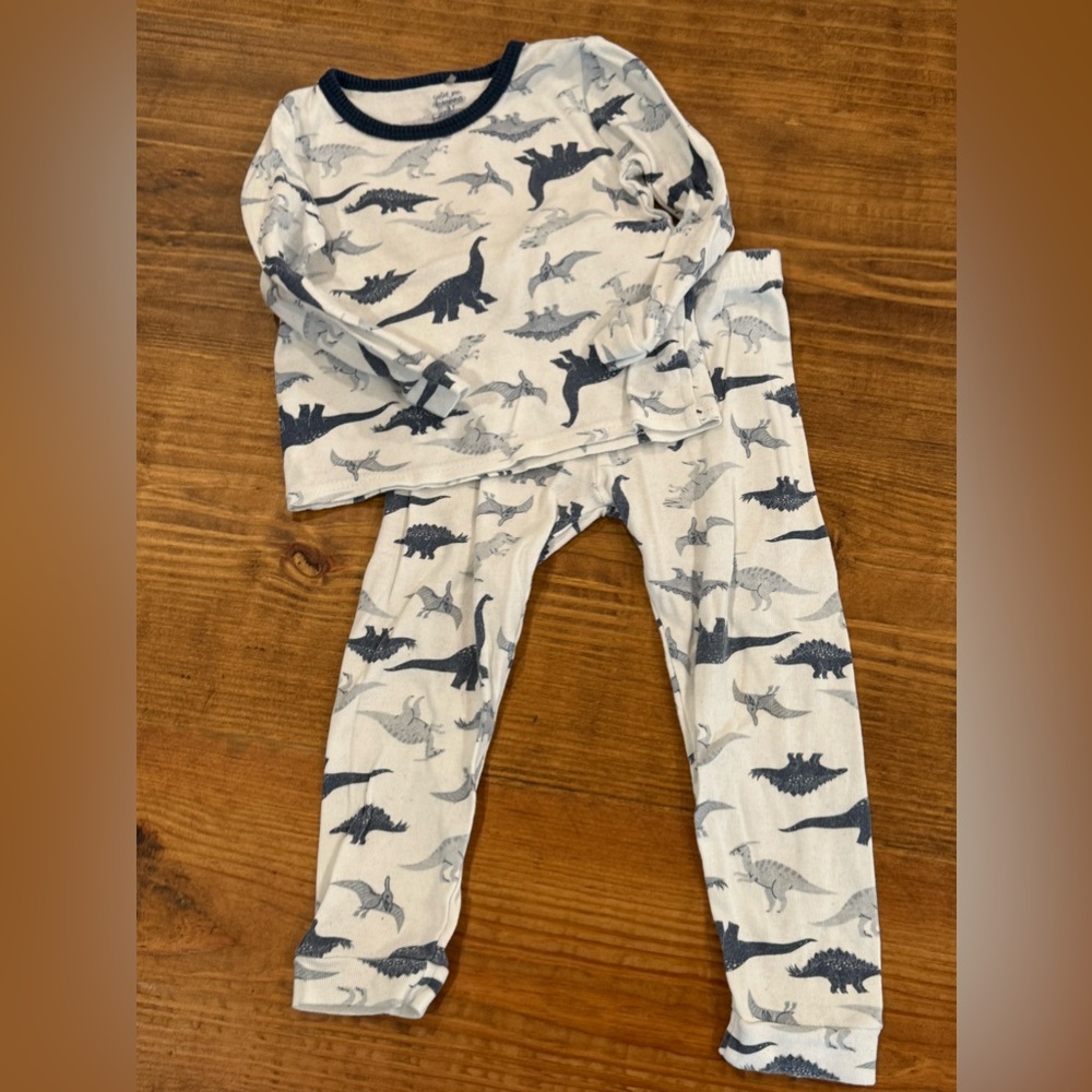 3T pajamas
